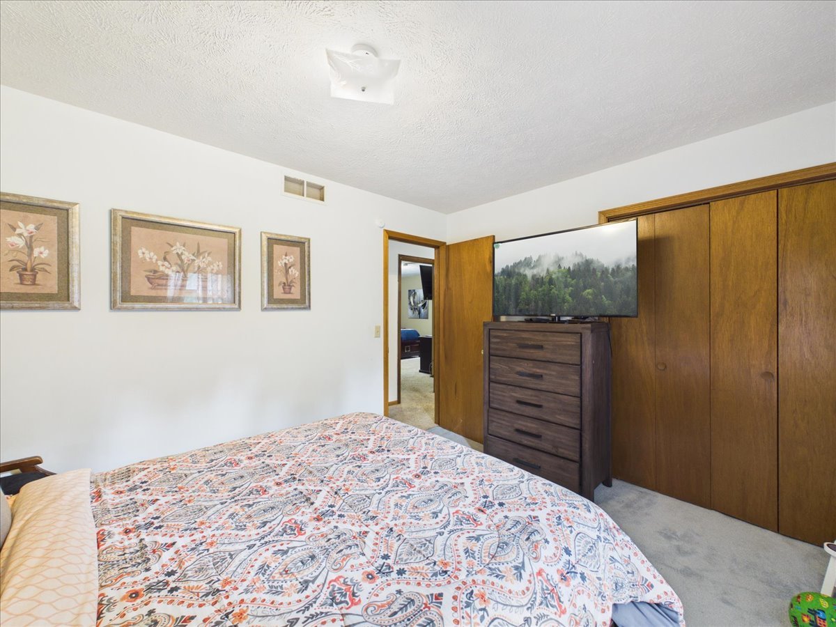 7762 Towermont Drive Property Photo 28