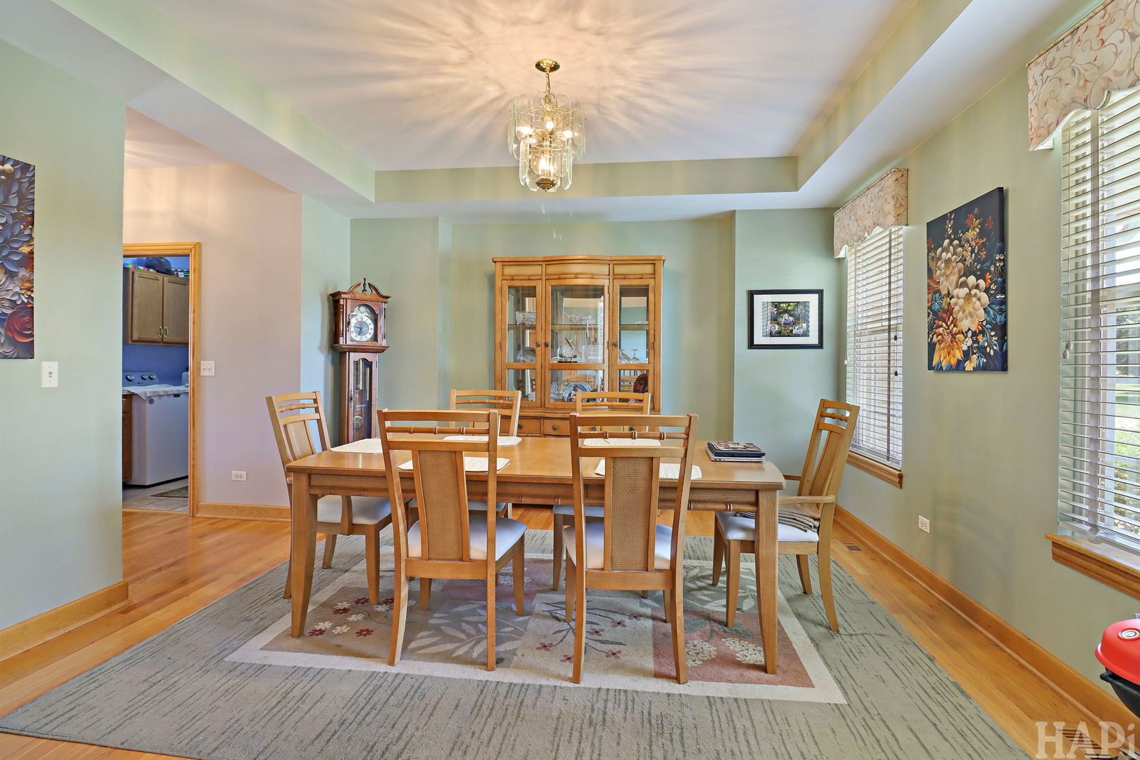 5515 Amber Way Property Photo 6