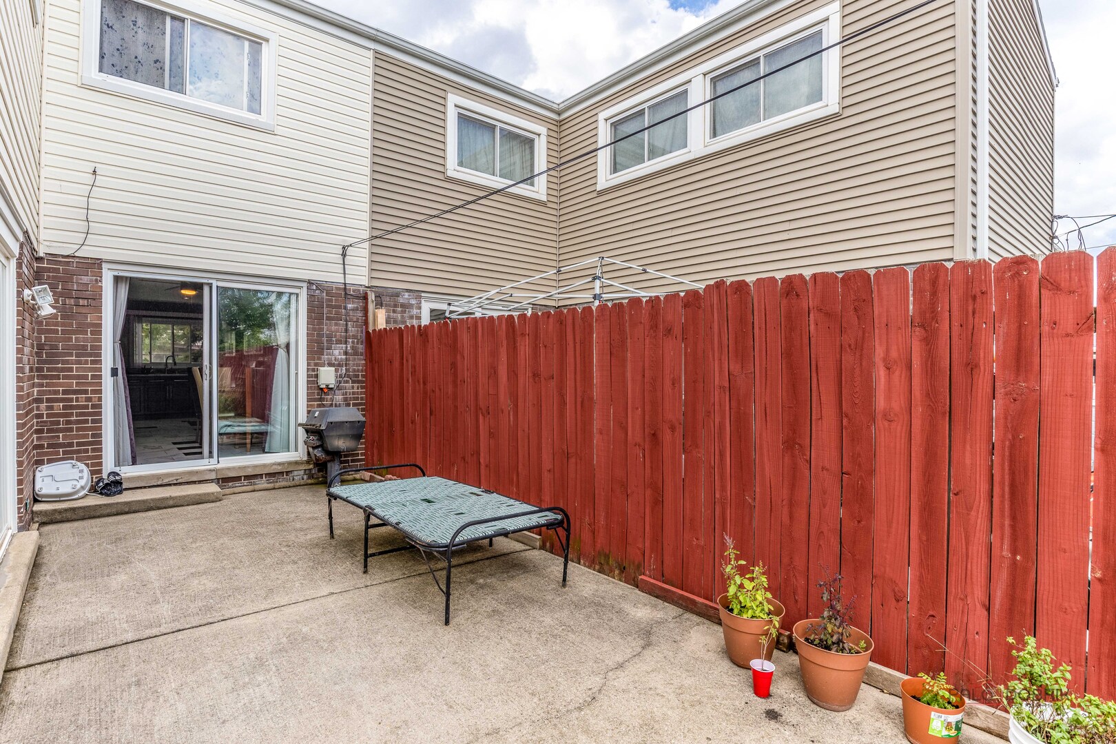 9105 Hollyberry Avenue Property Photo 17