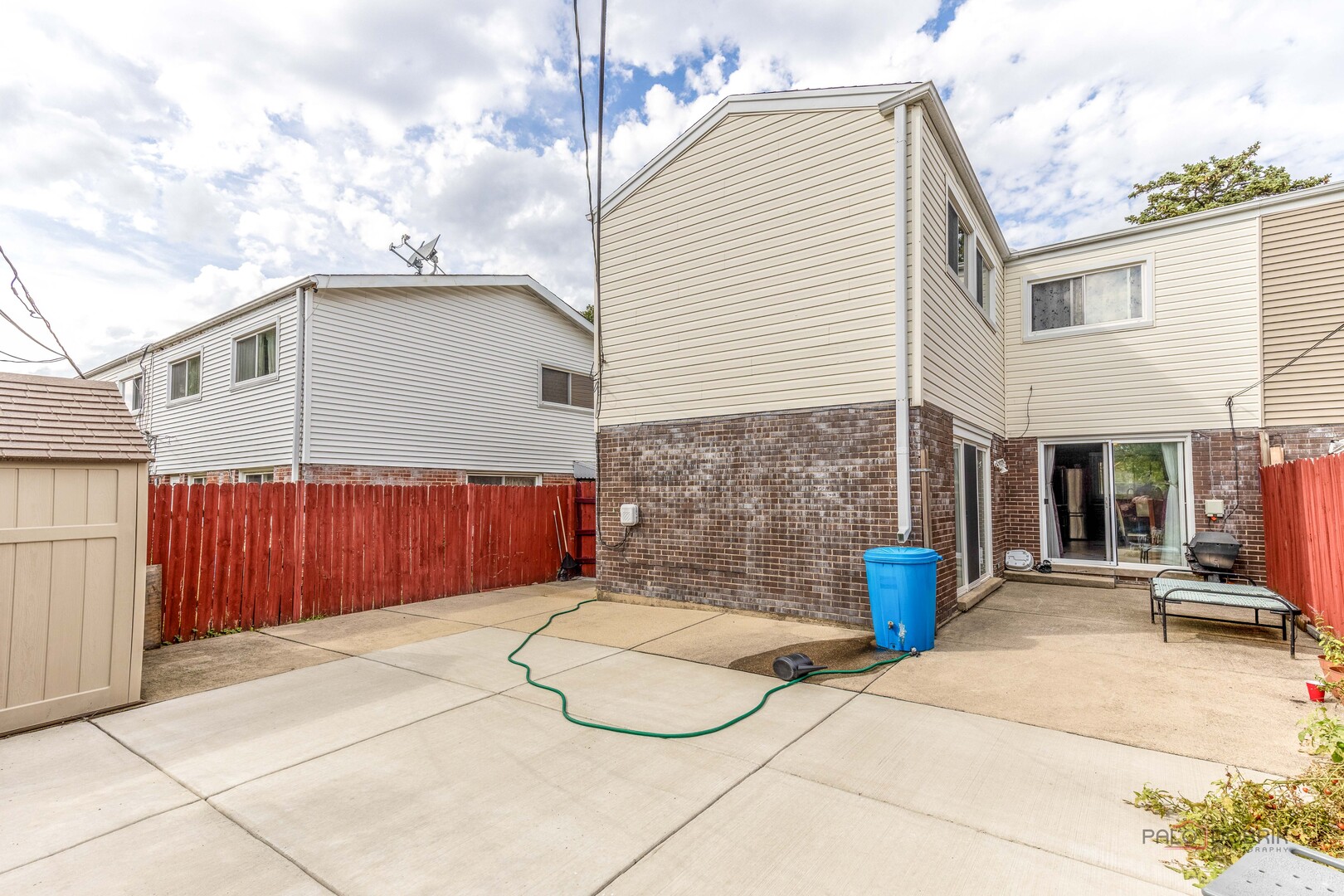 9105 Hollyberry Avenue Property Photo 20