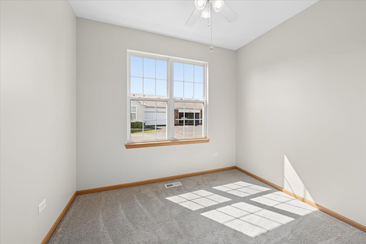 21526 Wolf Lake Way Property Photo 11