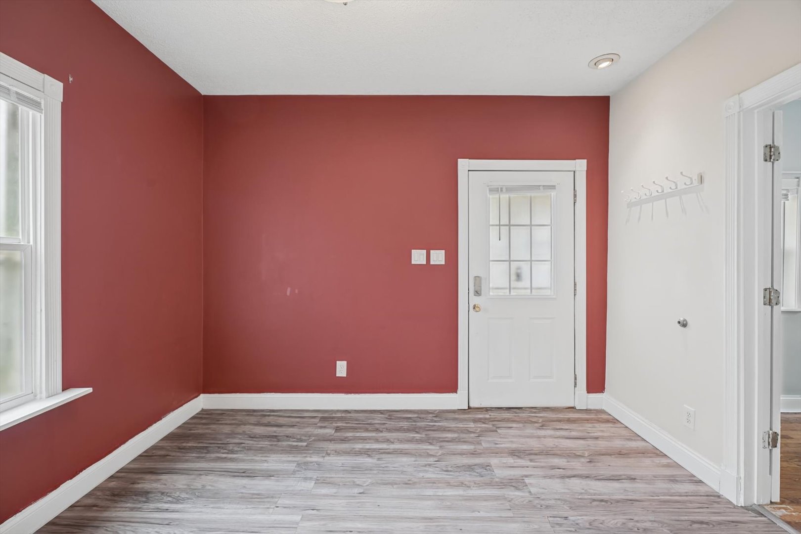 1102 S State Street Property Photo 4
