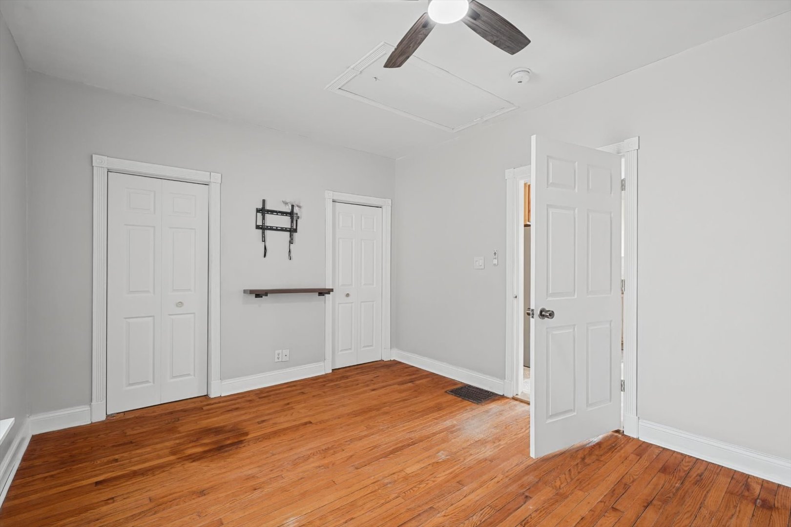1102 S State Street Property Photo 11