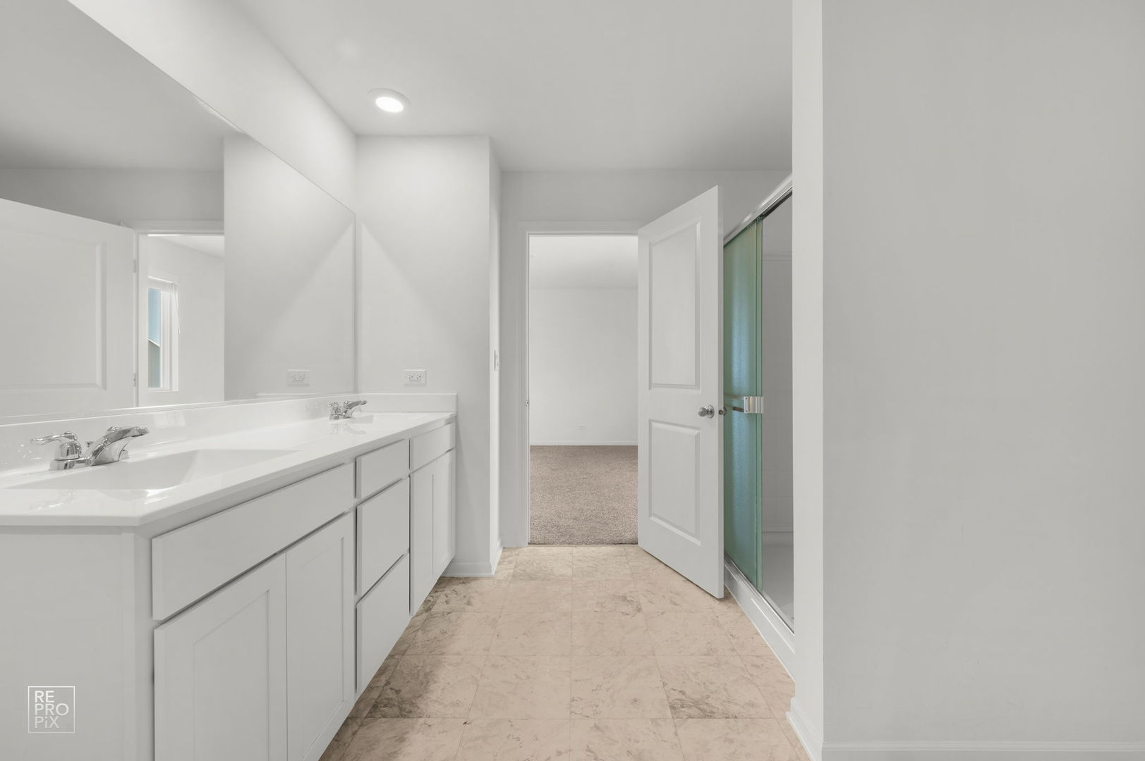 714 Juniper Street Property Photo 10
