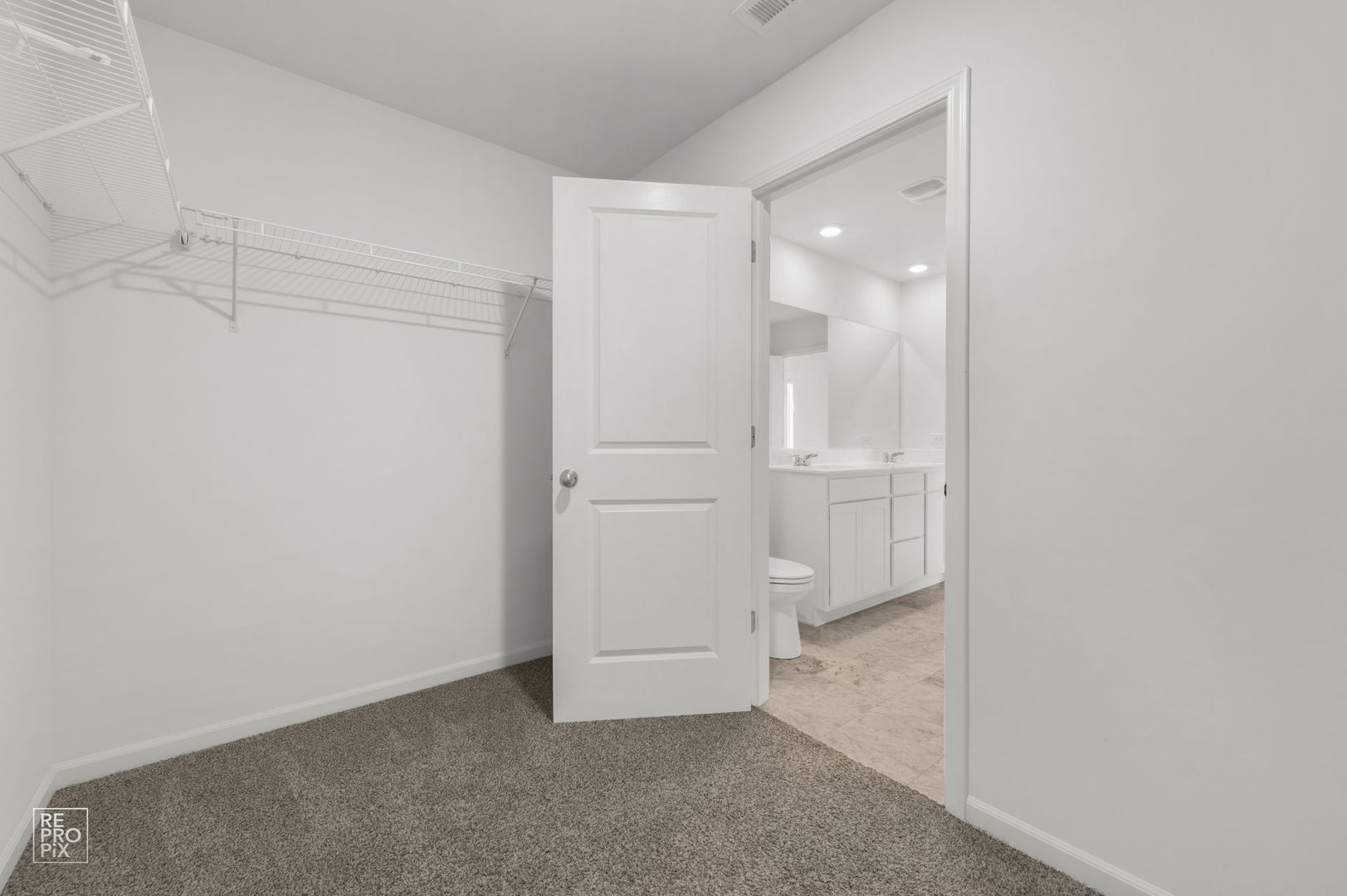 714 Juniper Street Property Photo 11