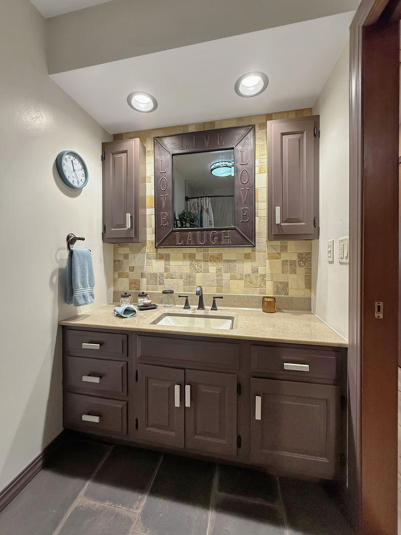 365 Highland Drive Property Photo 24