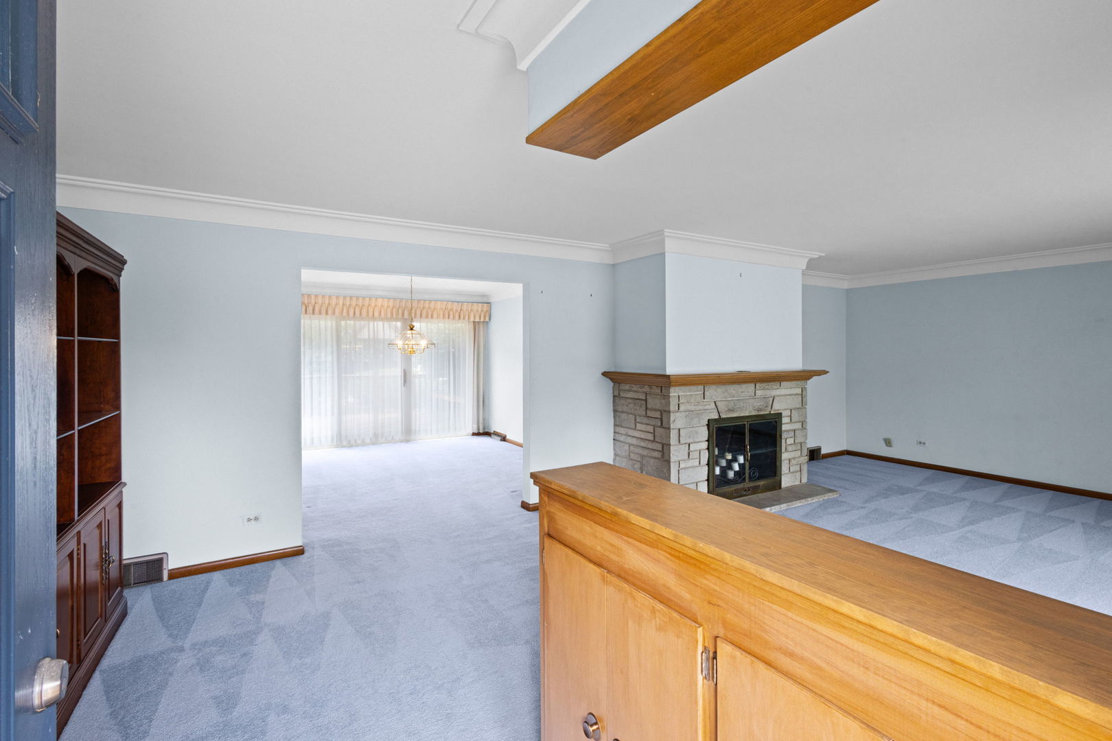 248 E Washington Boulevard Property Photo 2
