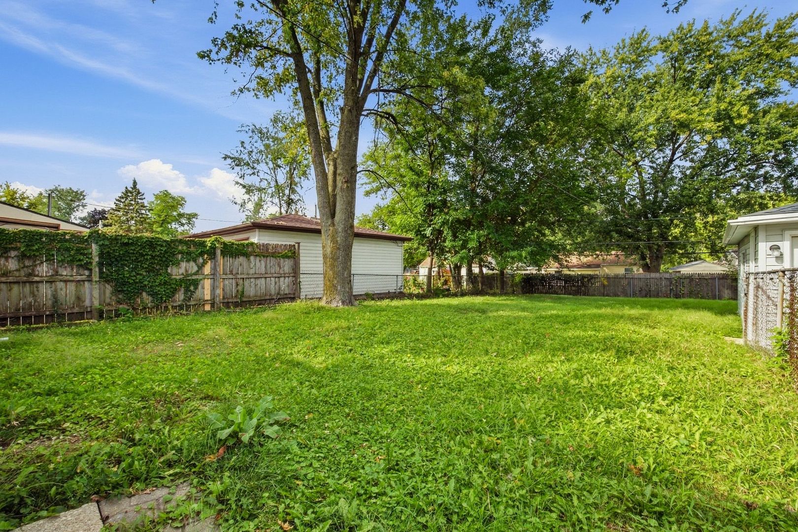 211 S Hammes Avenue Property Photo 13