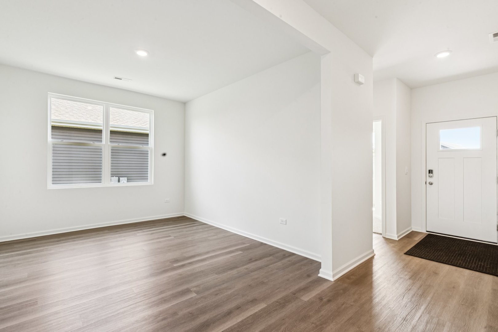 14608 S Azalia Circle Property Photo 4