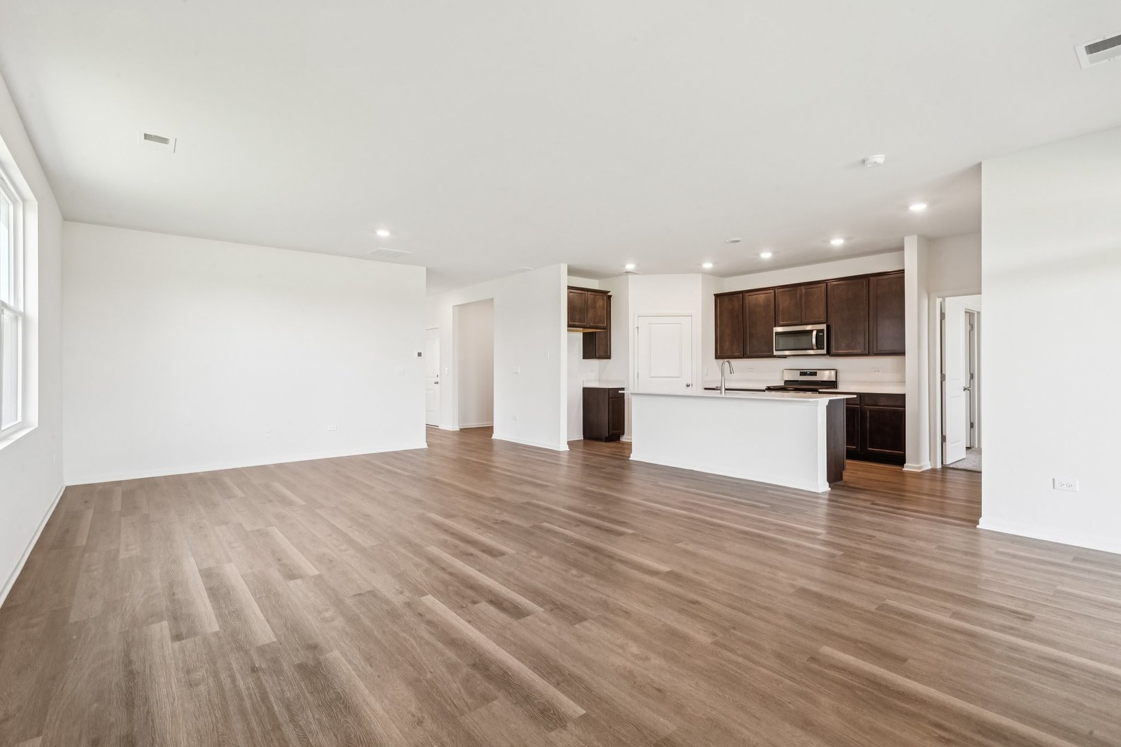 14608 S Azalia Circle Property Photo 9
