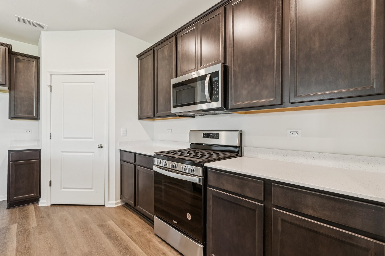 14608 S Azalia Circle Property Photo 13