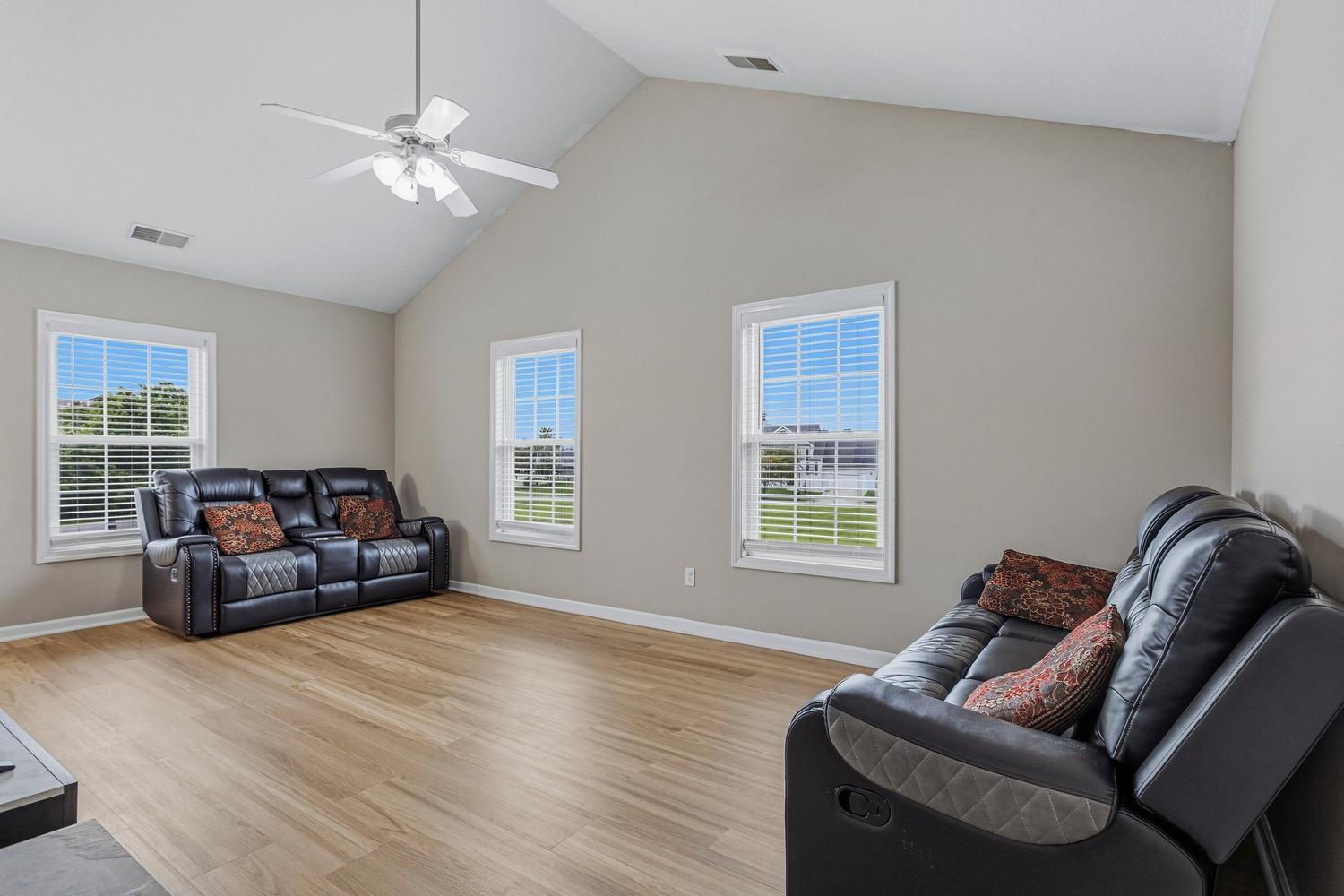 3722 Balcary Bay Property Photo 5