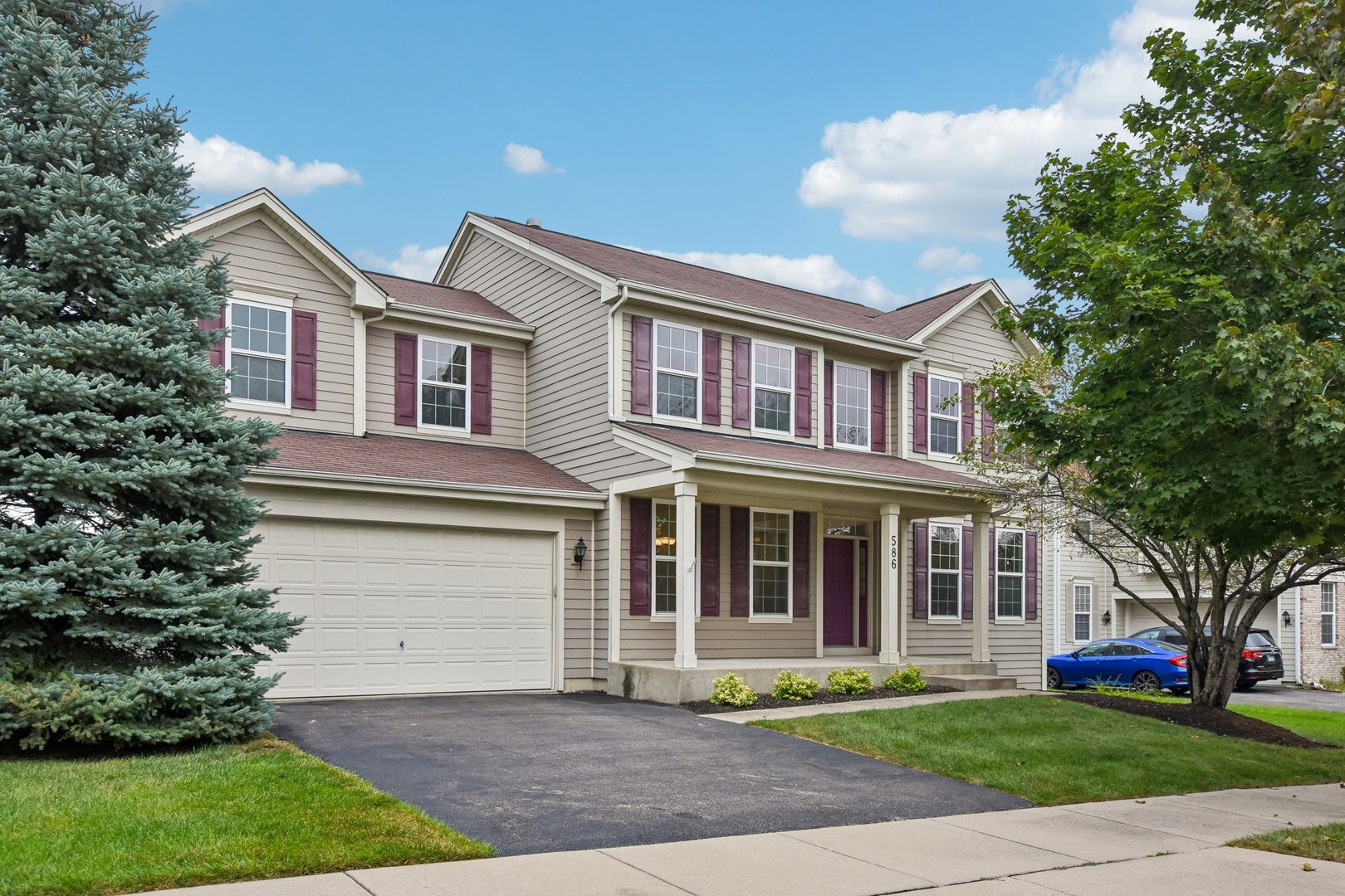 586 Wexford Drive Property Photo 1