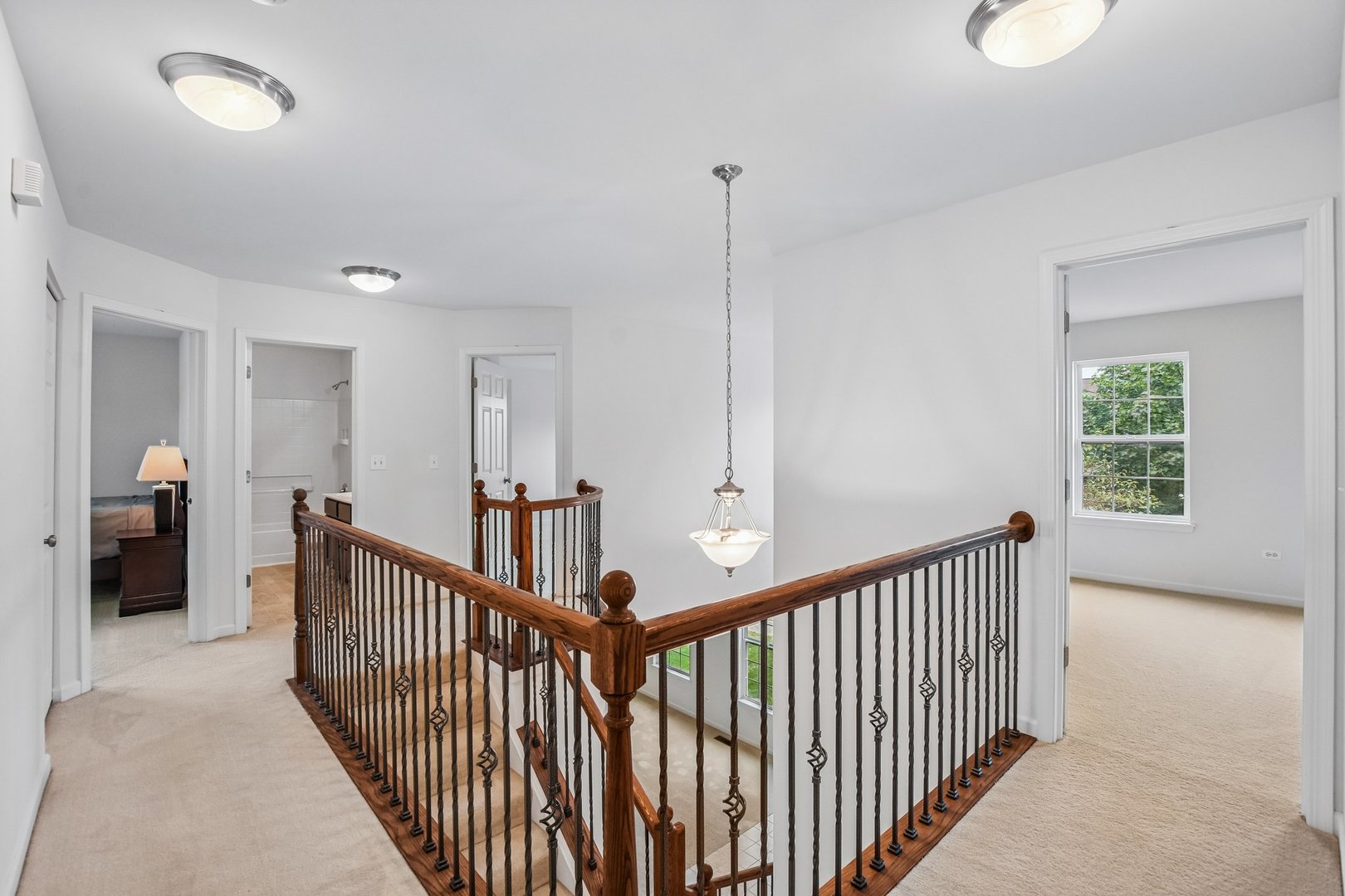 586 Wexford Drive Property Photo 18