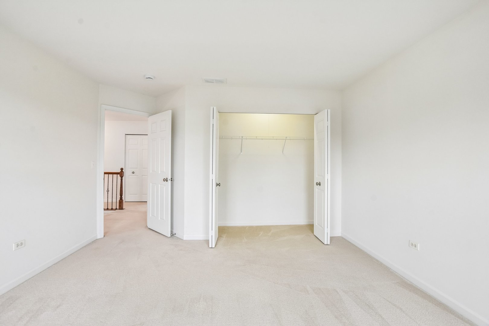 586 Wexford Drive Property Photo 27