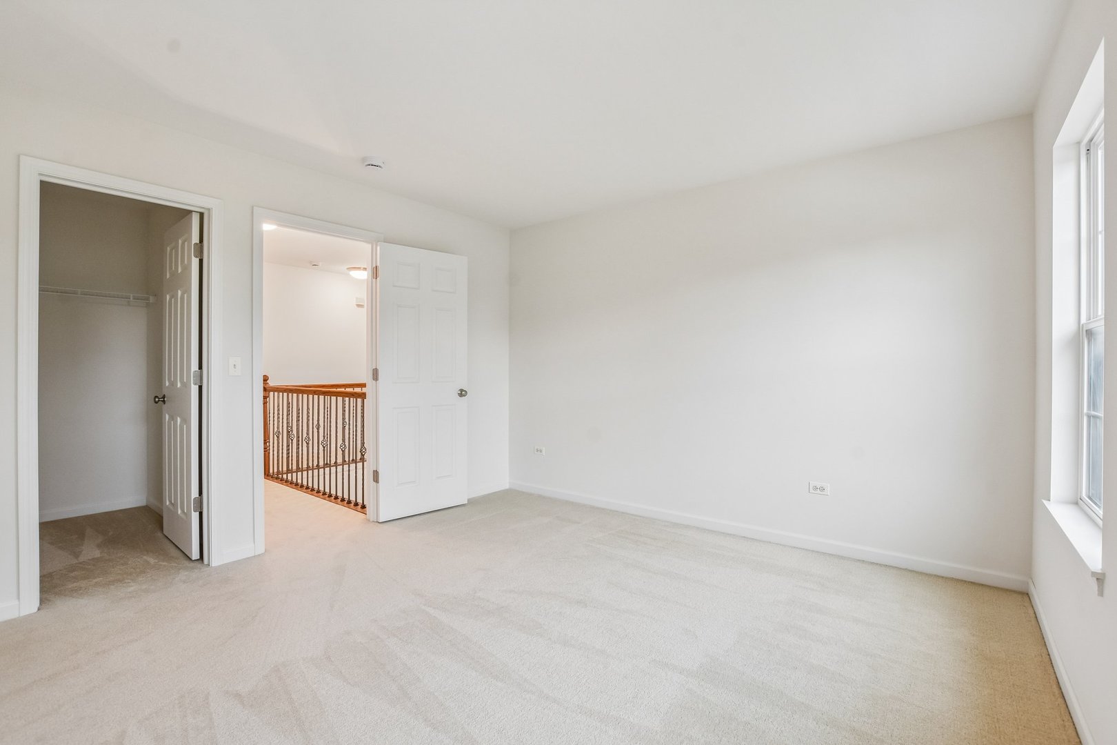 586 Wexford Drive Property Photo 30