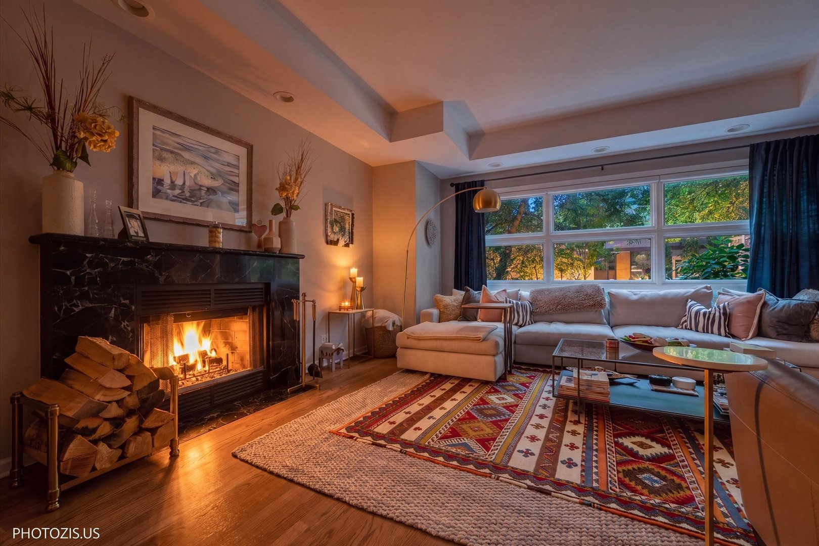 1647 N Winchester Avenue A Property Photo 3