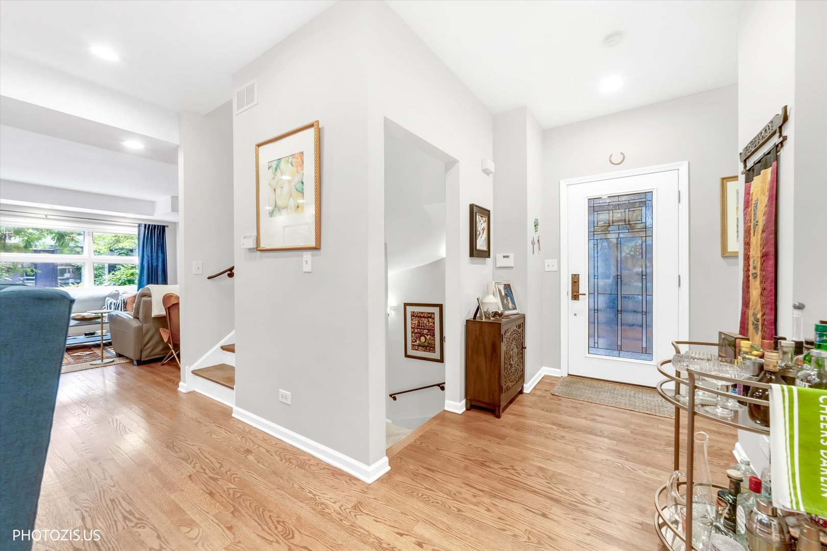 1647 N Winchester Avenue A Property Photo 12