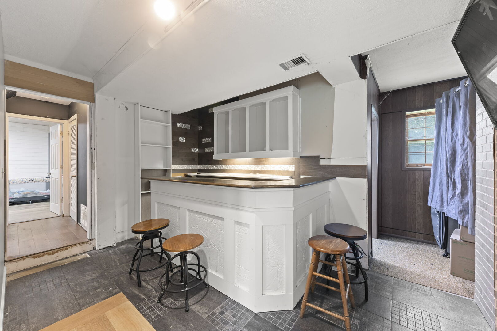 1307 Edgerton Drive Property Photo 18