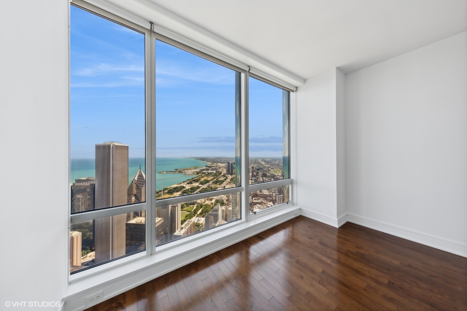 401 N Wabash Avenue 68f Property Photo 6