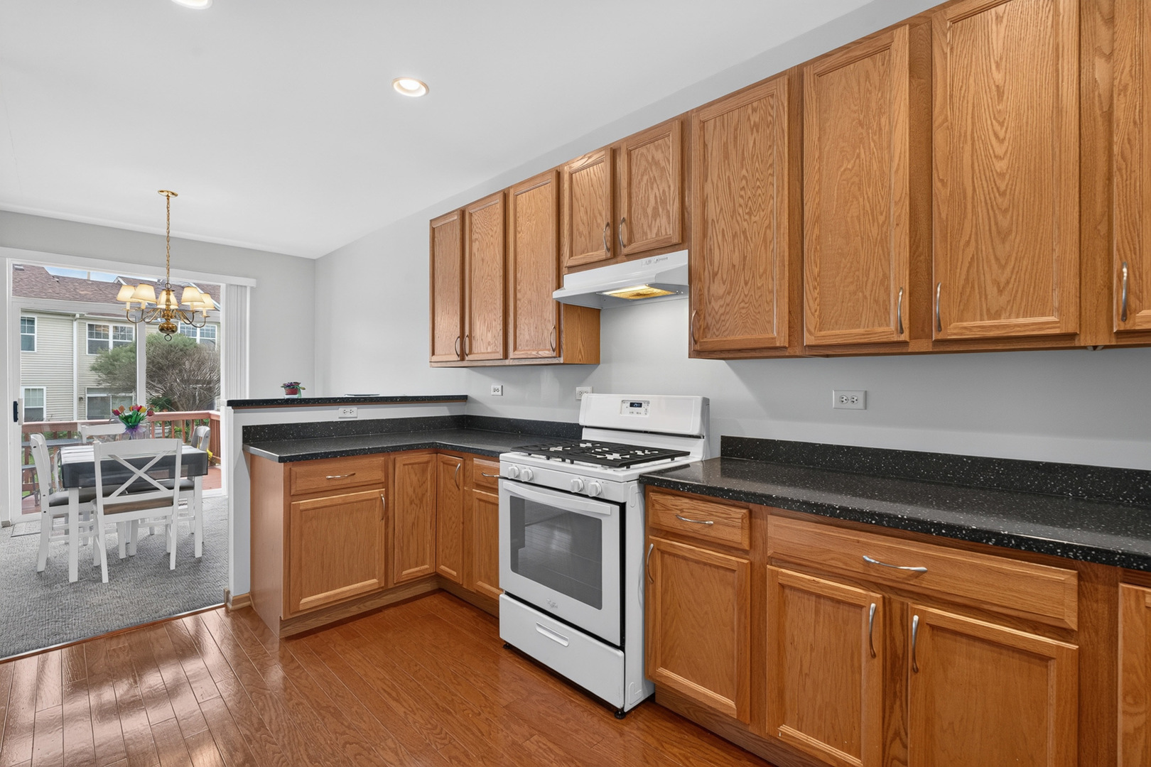 2815 Glacier Way D Property Photo 11