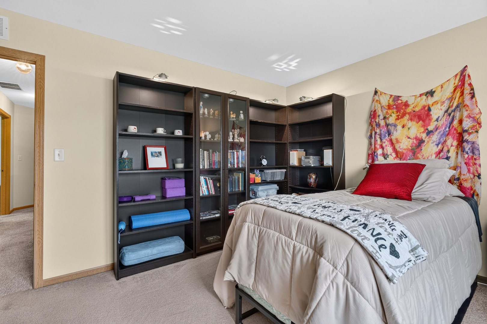 2815 Glacier Way D Property Photo 22