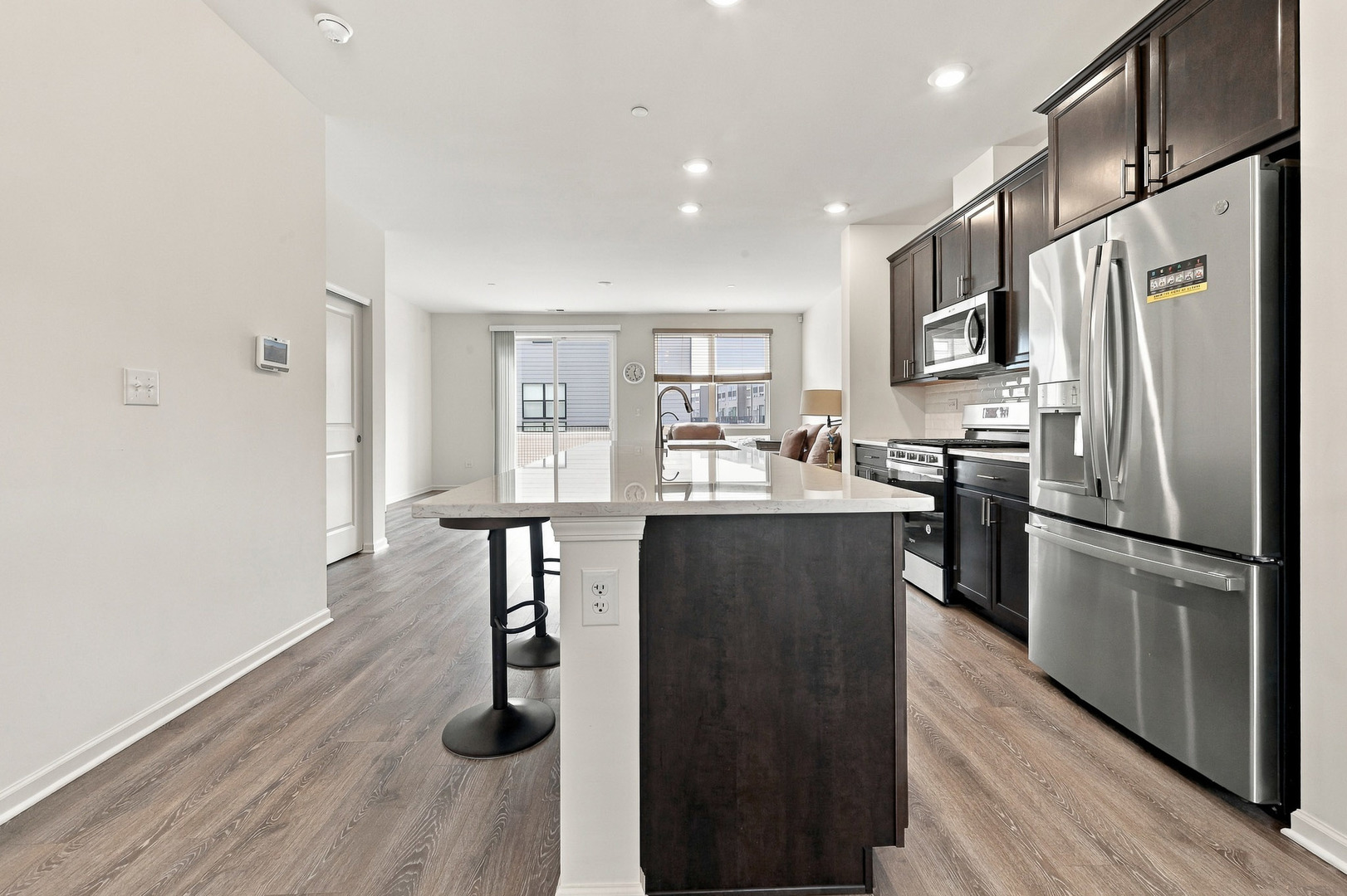 1209 Lakepointe Drive Property Photo 4