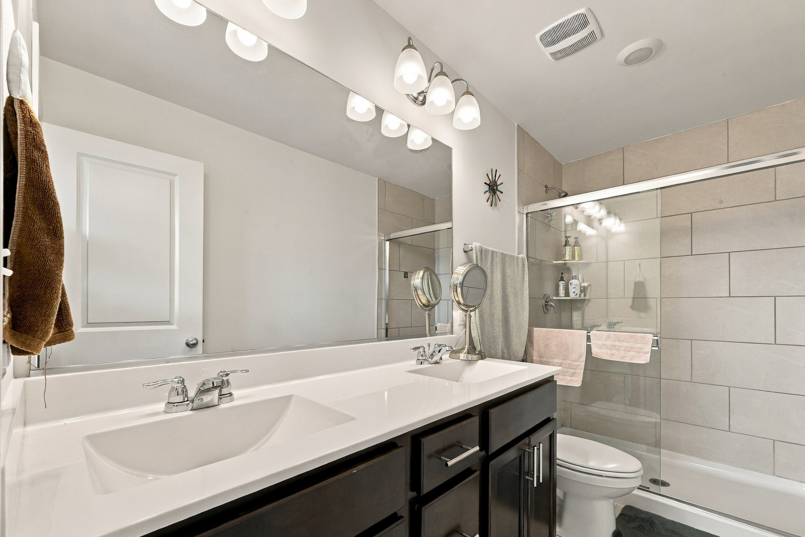 1209 Lakepointe Drive Property Photo 13