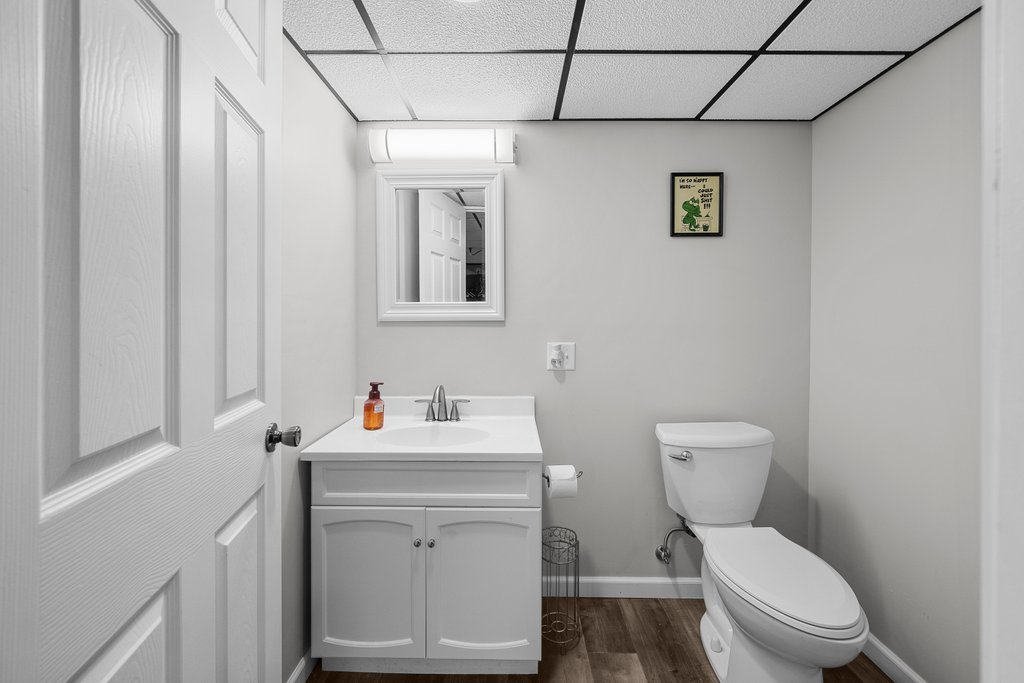1503 W 46th Place Property Photo 35