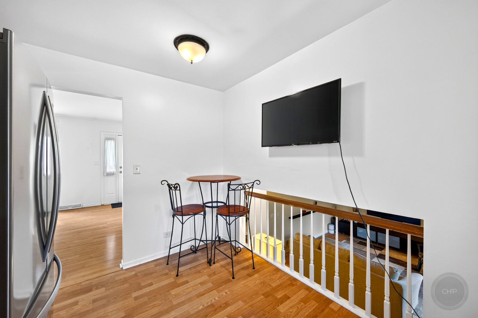585 Beaconsfield Avenue Property Photo 9
