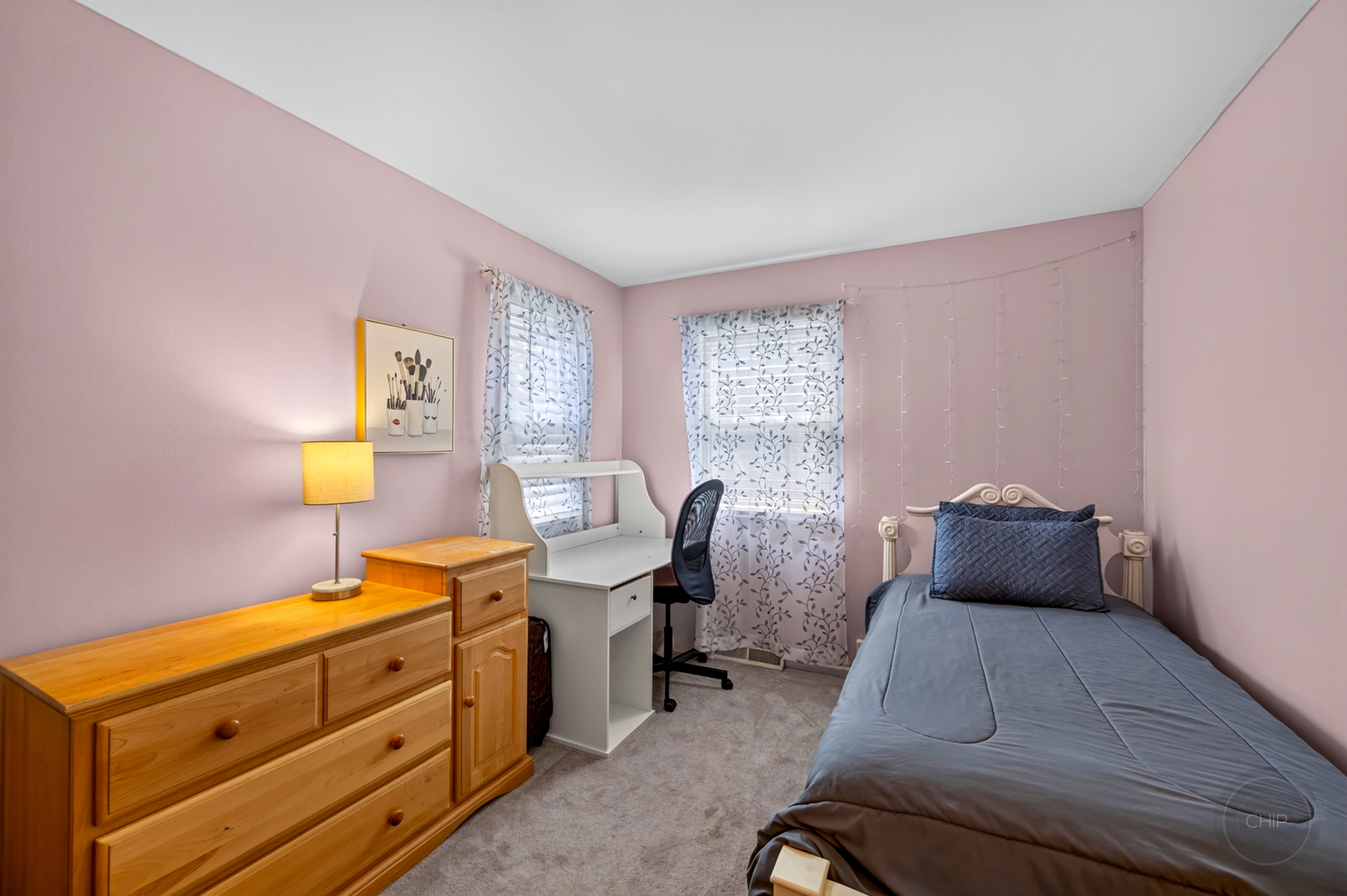 585 Beaconsfield Avenue Property Photo 11