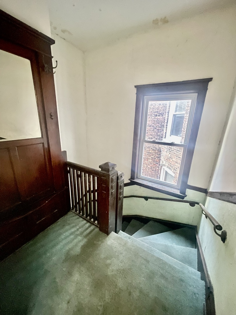 4936 W Washington Boulevard Property Photo 7