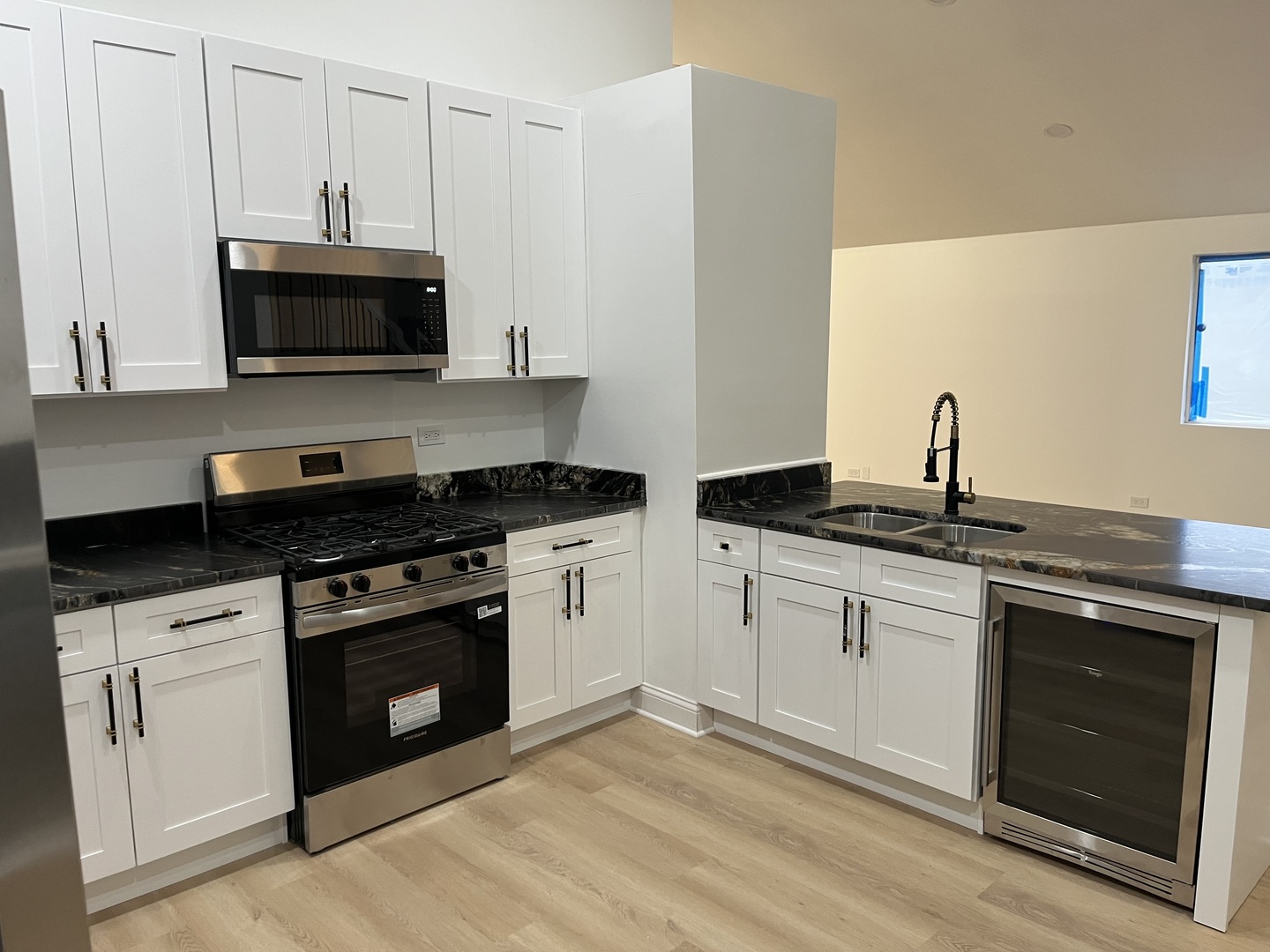 602 Merrill Avenue Property Photo 3