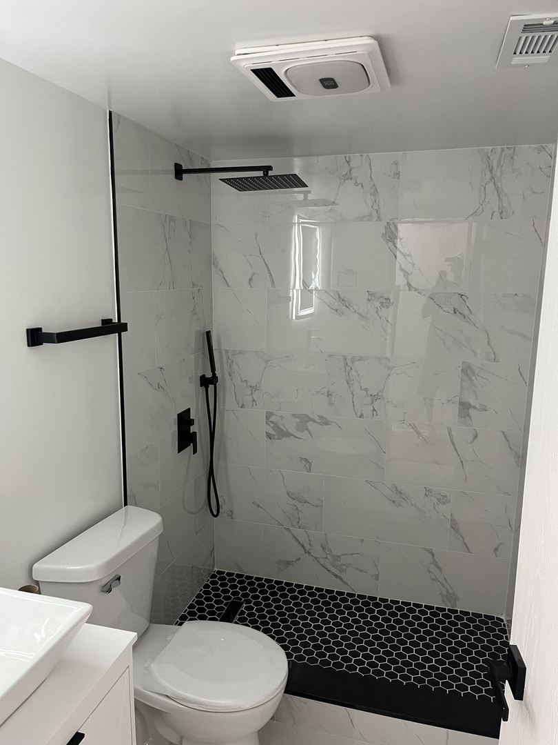 602 Merrill Avenue Property Photo 8