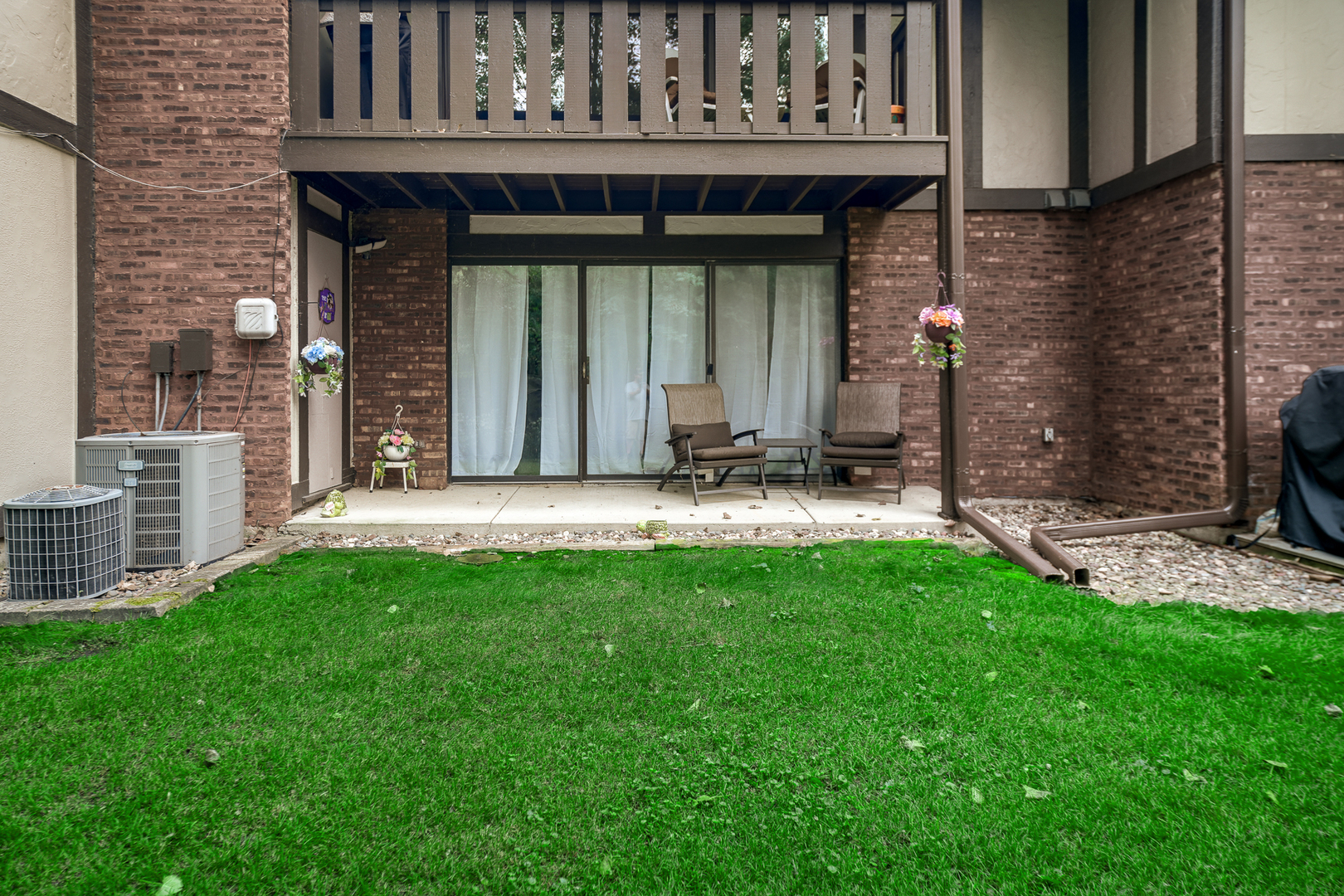 8225 Willow Drive 45b Property Photo 13