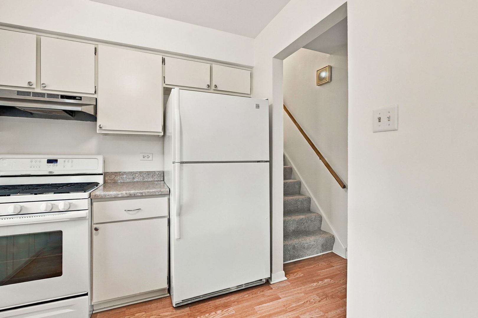714 E 194th Street Property Photo 11