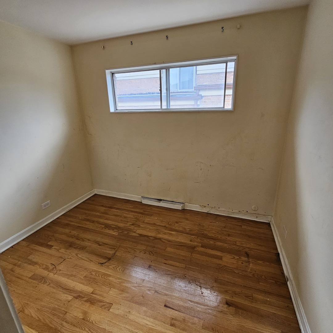 1444 Morris Avenue Property Photo 5