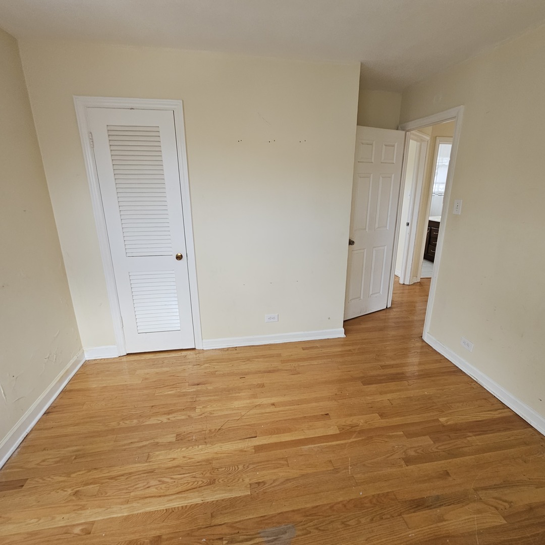 1444 Morris Avenue Property Photo 8