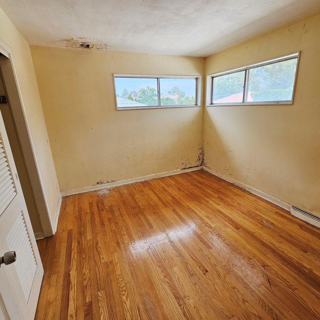 1444 Morris Avenue Property Photo 10