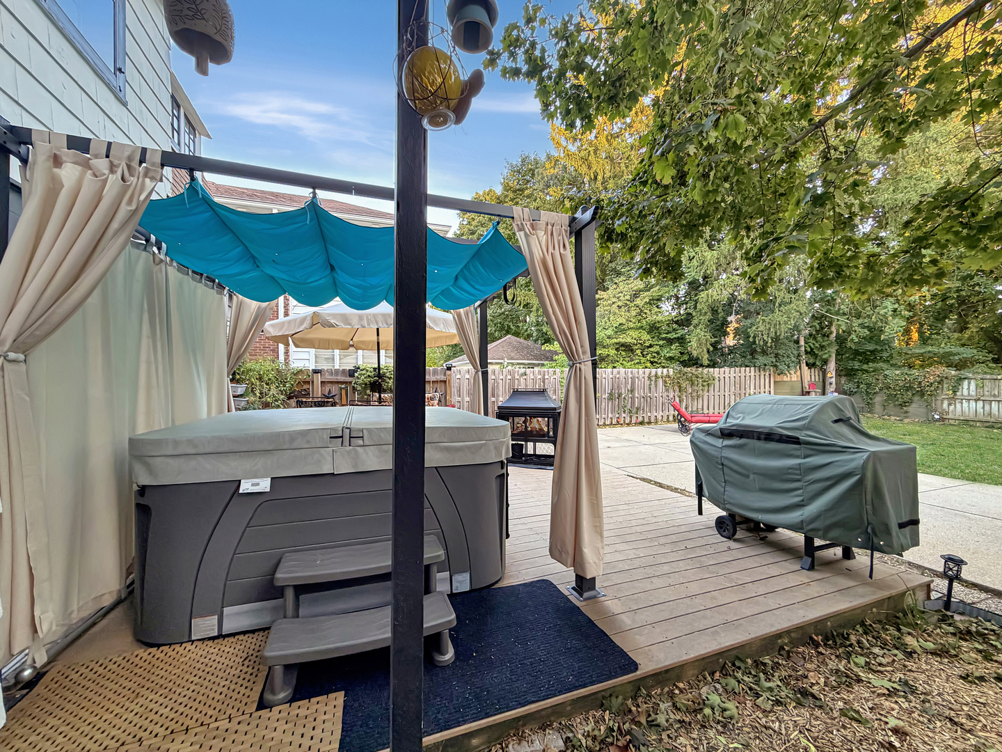 1569 W Stephenson Street Property Photo 5