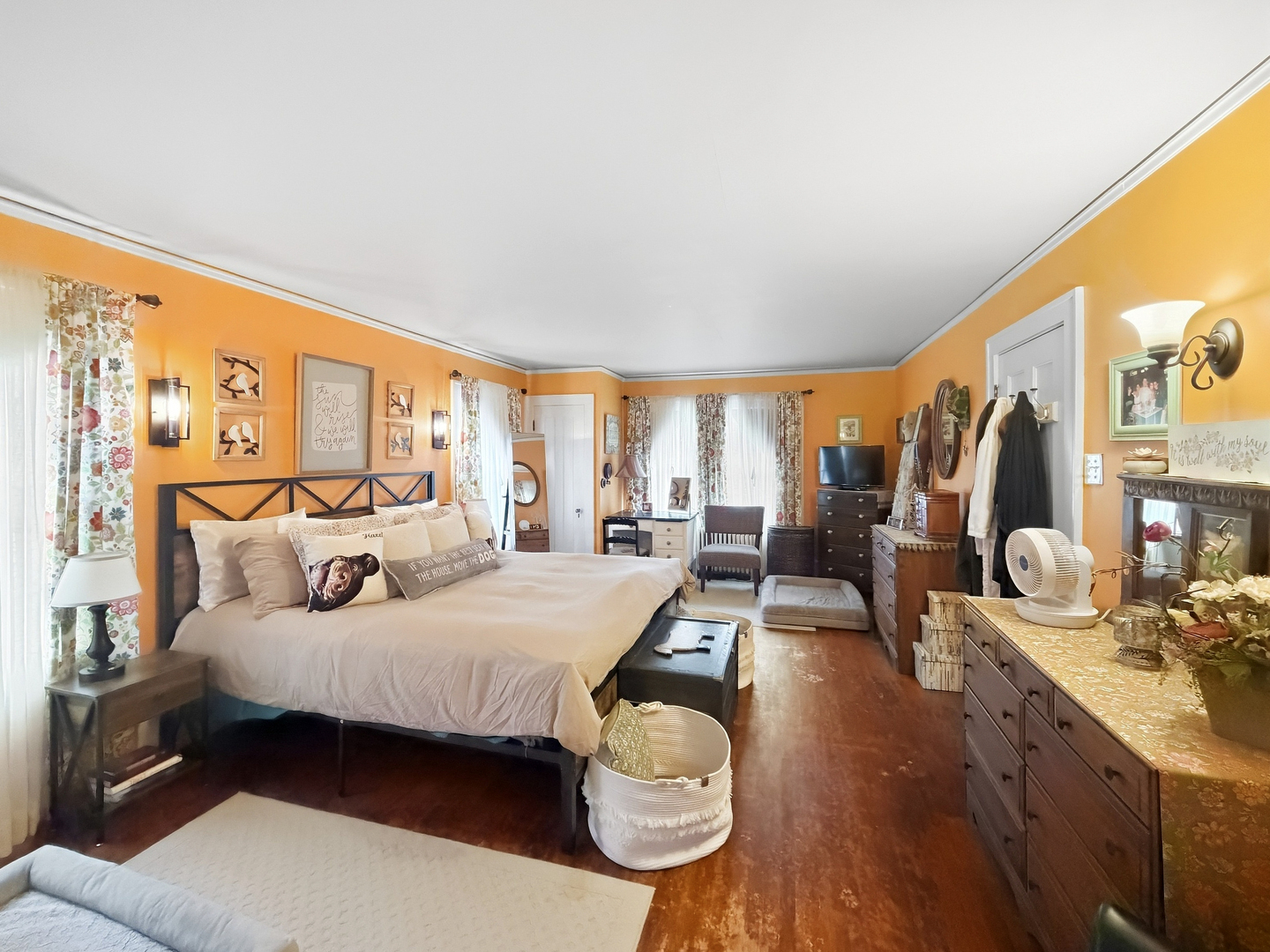 1569 W Stephenson Street Property Photo 25