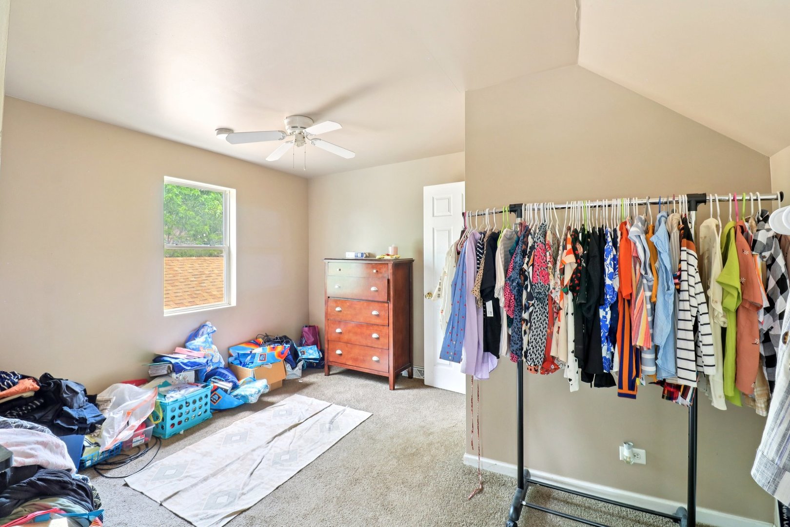 617 Hirsch Avenue Property Photo 11