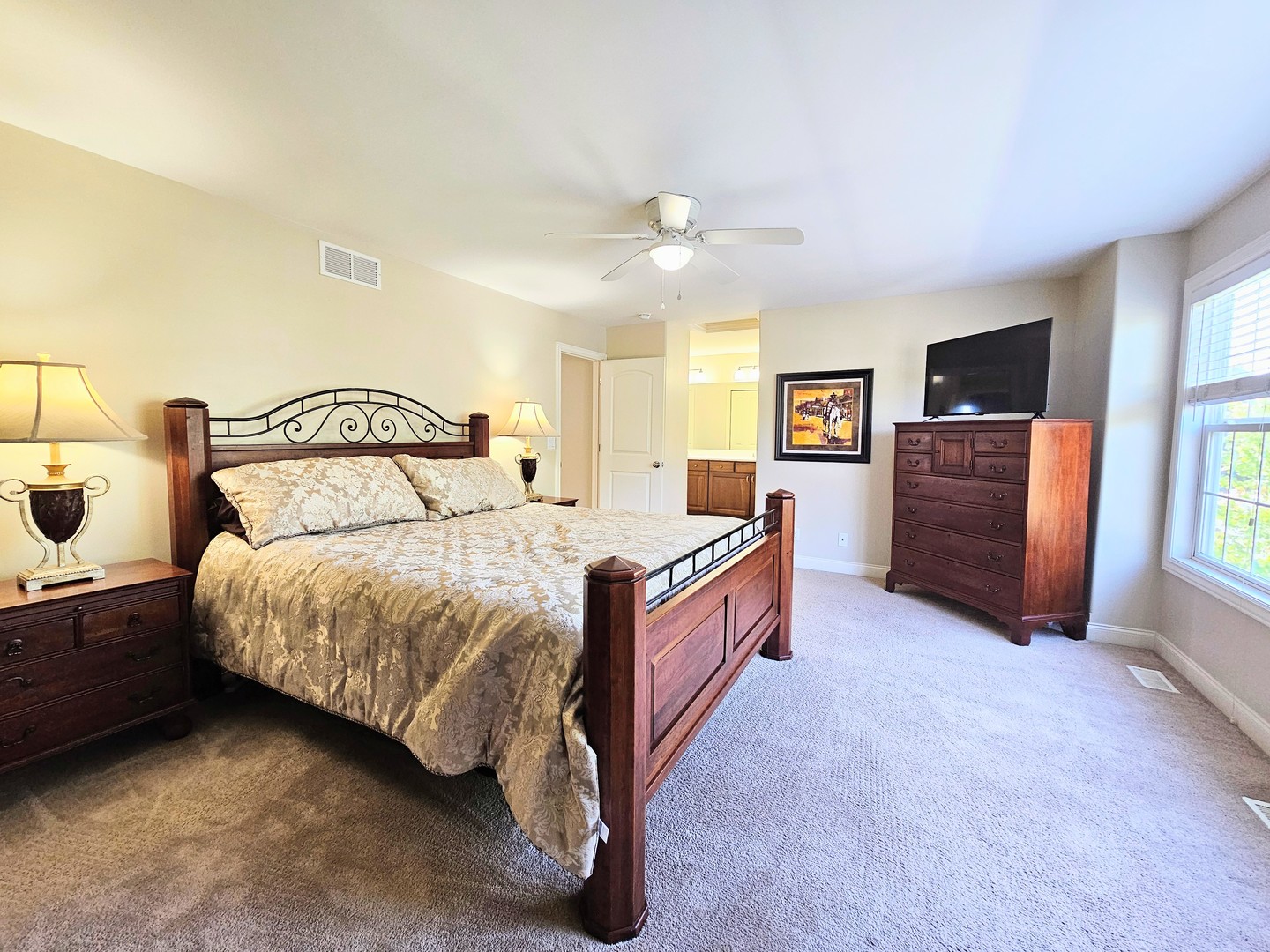3402 N Bell School Road Property Photo 16