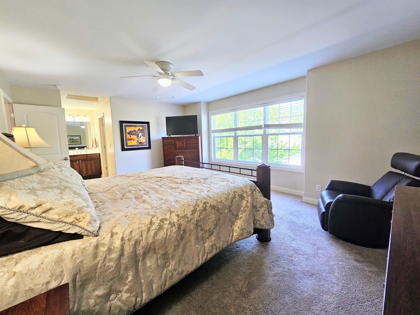 3402 N Bell School Road Property Photo 18