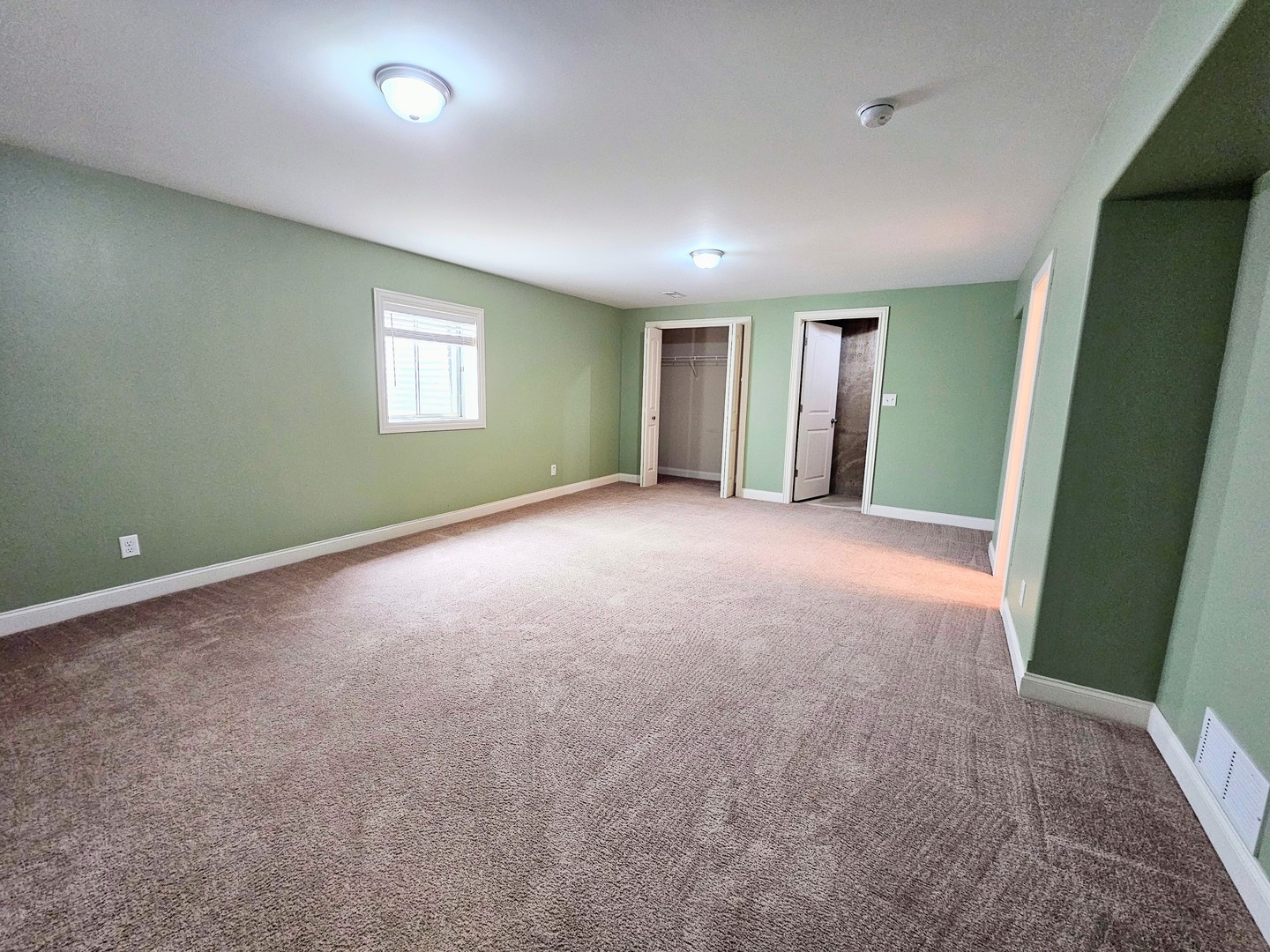 3402 N Bell School Road Property Photo 30