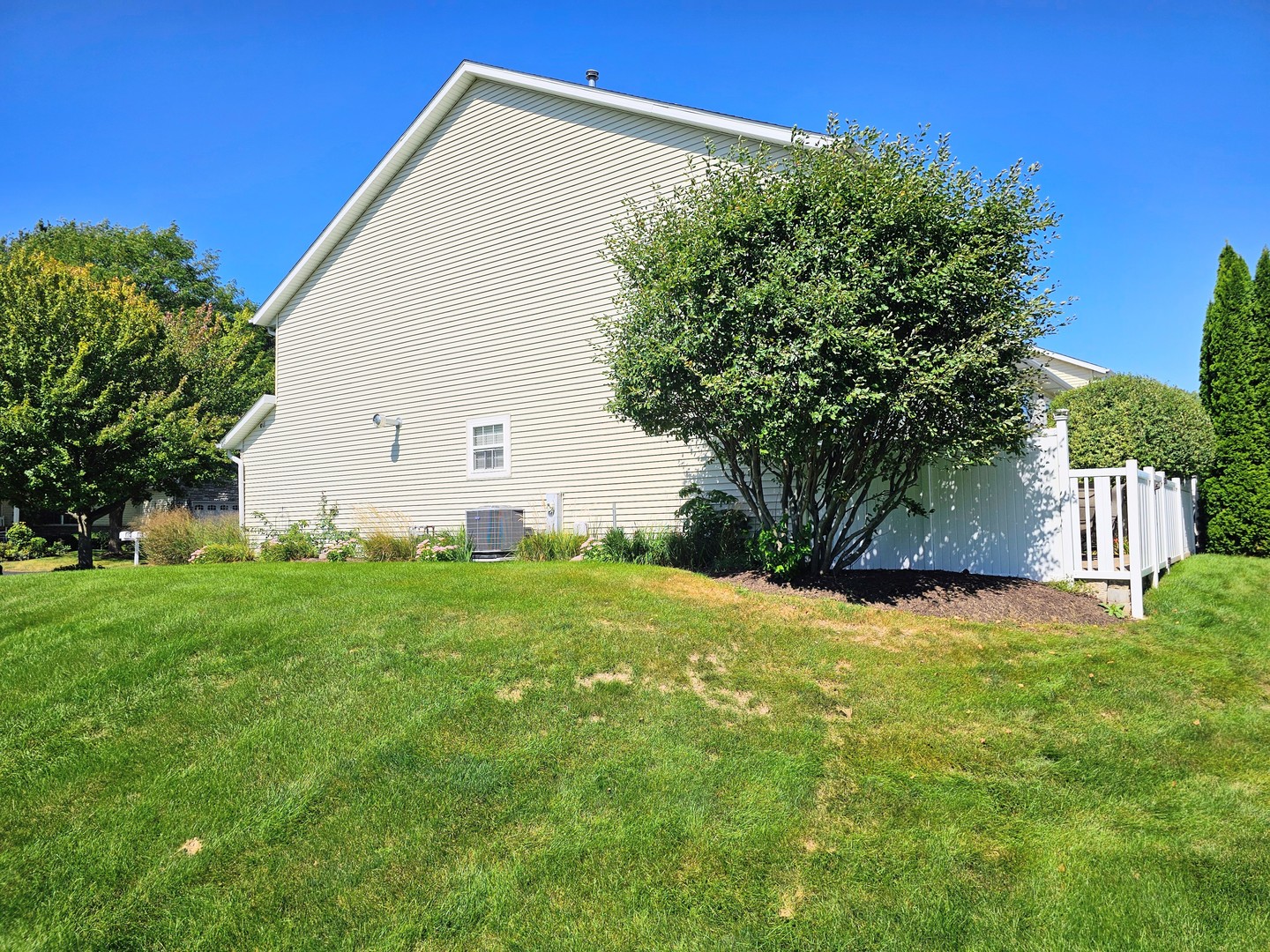 3402 N Bell School Road Property Photo 41