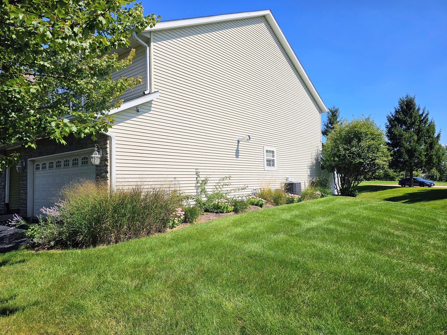 3402 N Bell School Road Property Photo 42