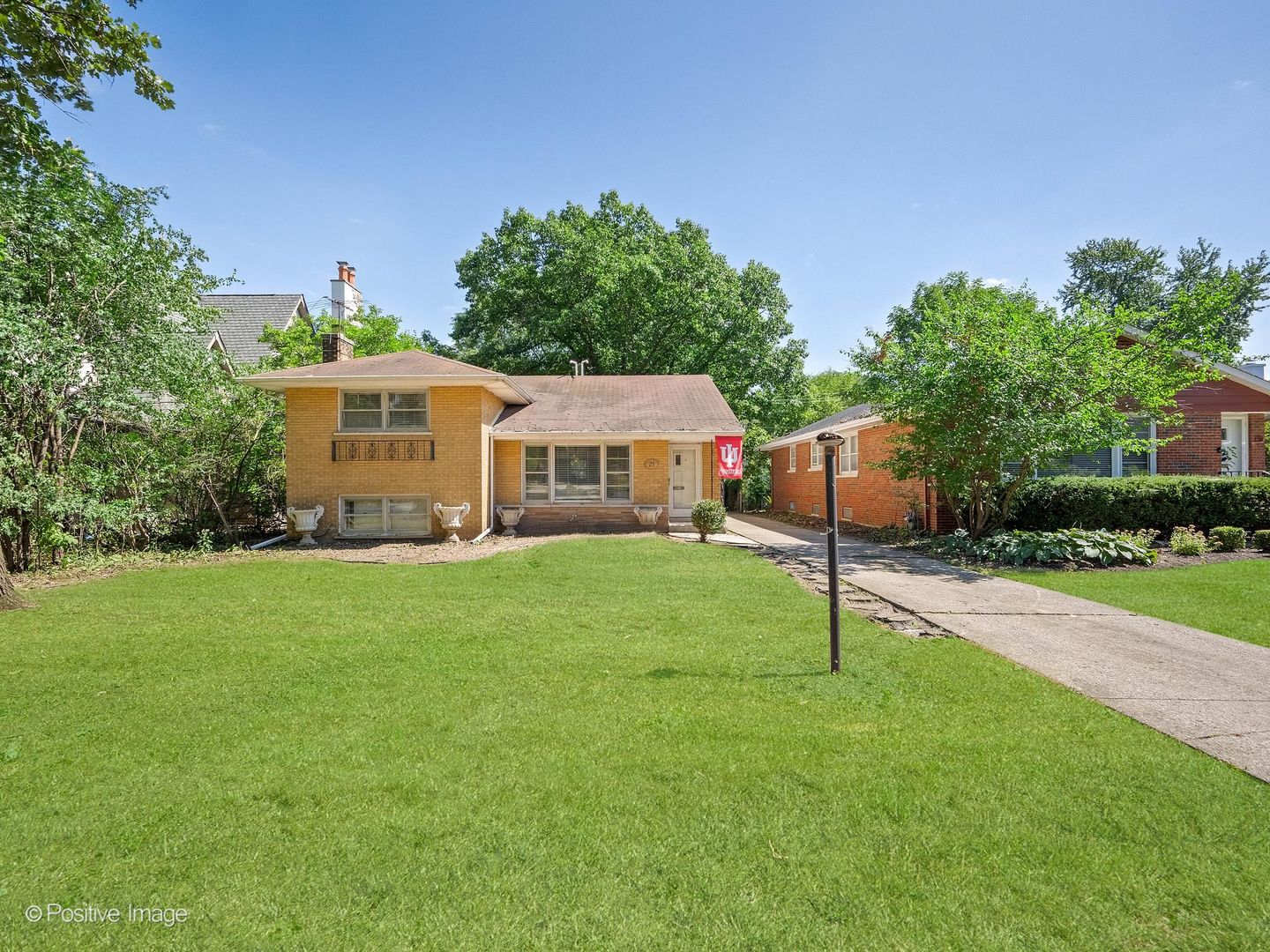 21 N Quincy Street Property Photo 2
