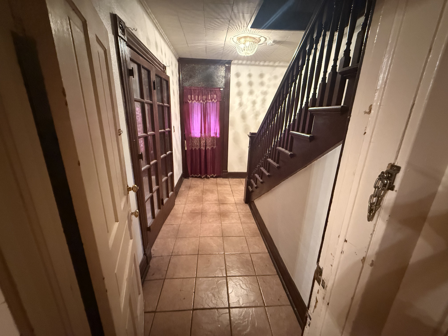 2527 Oak Street Property Photo 20
