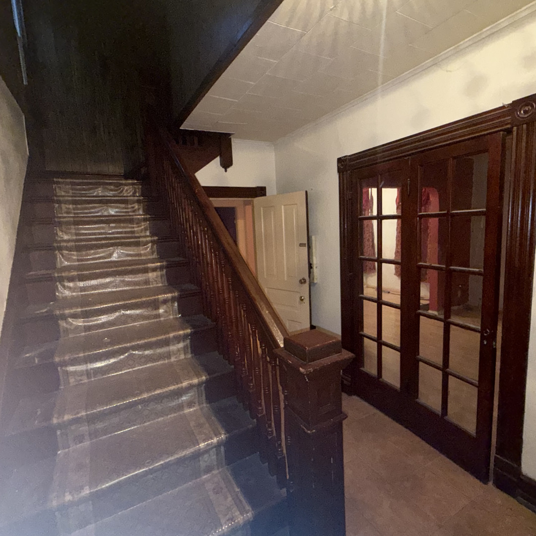 2527 Oak Street Property Photo 24